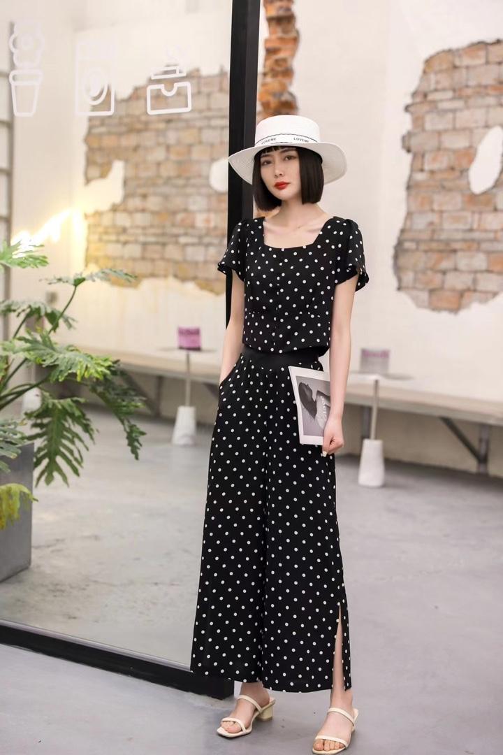 洋气减龄字母条纹阔腿裤套装，女装职业装，茗格拉