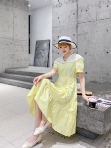 现货披肩领修身显瘦连衣裙，女装连衣裙，卿壹