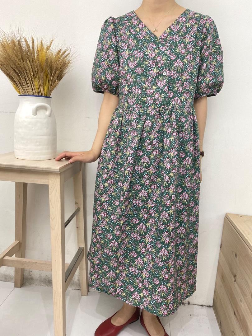 韩版中长款宽松显瘦连衣裙现货，女装连衣裙，雨木其