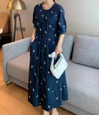 刺花宽松连衣裙，女装连衣裙，维多利亚