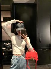 【现货】夏季新品垫肩针织Ｔ，女装，F/TU