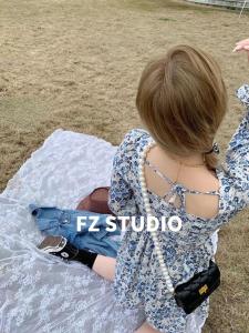 【春季新款】自制蓝色短款碎花裙,女装,FZ