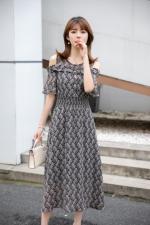 现货供应：高端大气漏肩连衣裙M一XXL，女装连衣裙，拉思维加丝
