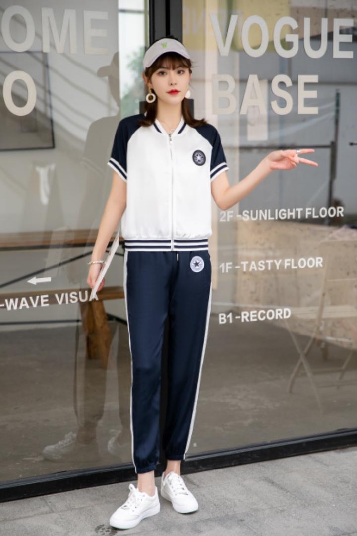 现货供应：棒球服套装M一XXL，女装职业装，拉思维加丝