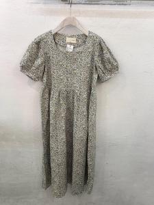 春装新款碎花连衣裙,女装连衣裙,CoCo小姐