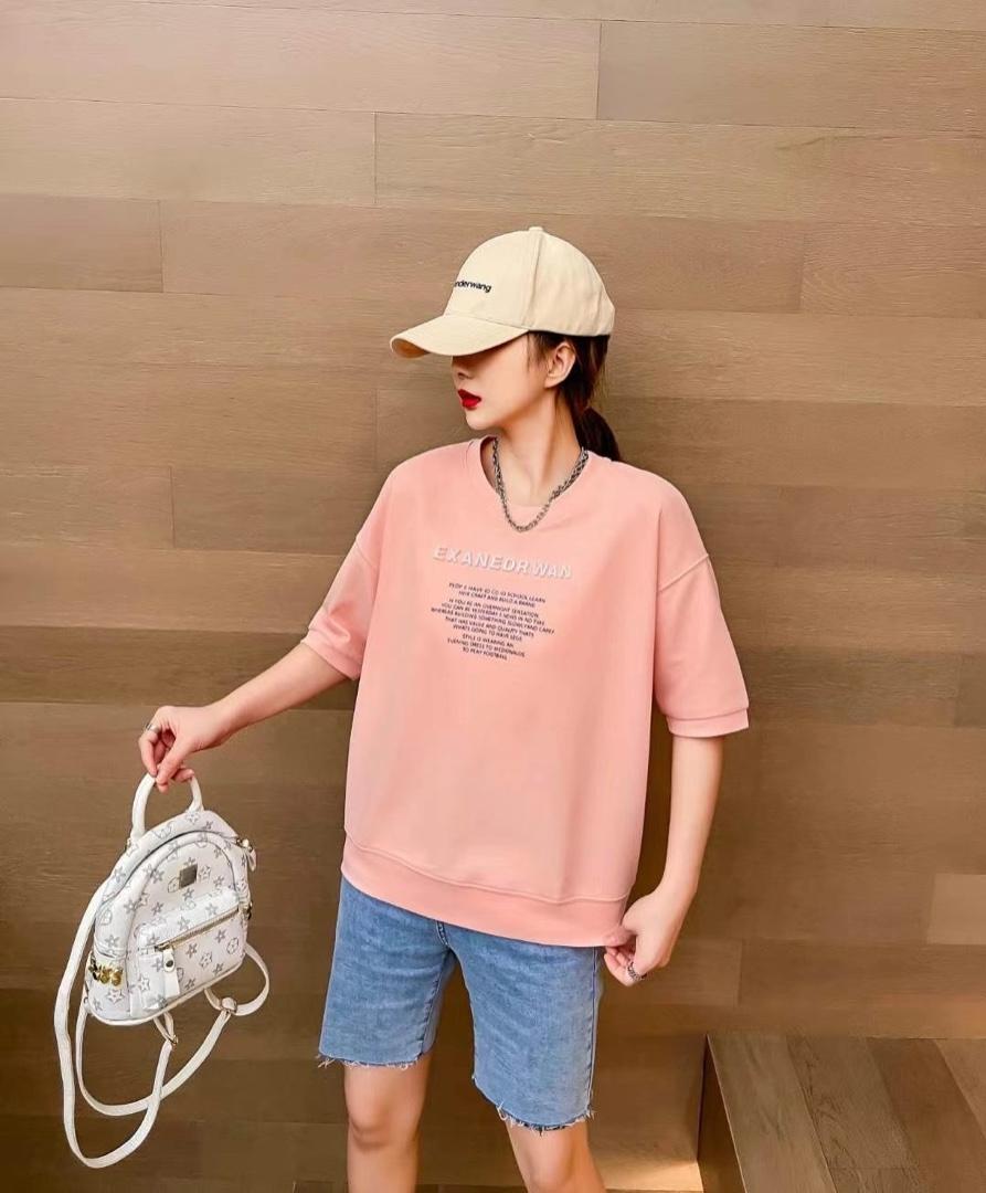 夏季新款—圆领立体字母卫衣，女装卫衣/绒衫，E·贝空间TM