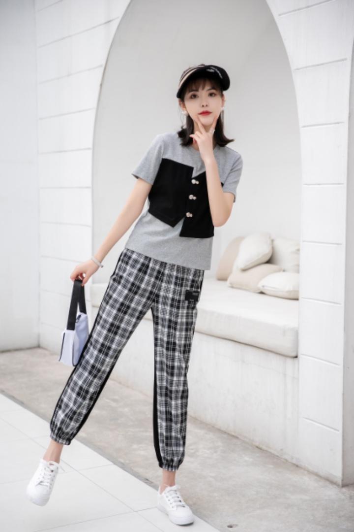 现货供应：韩版新款拼色套装M一XXL，女装职业装，拉思维加丝