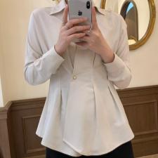独屿2021春一粒扣收腰小衫绿色绝美是春天的颜色吖，女装，独屿