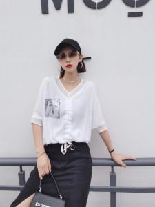 韩系烫鉆小衫,女装,嘉福利市