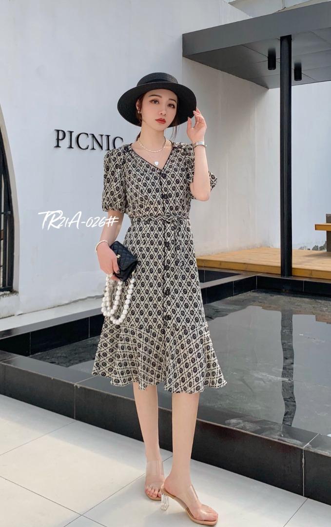 夏季新款碎花连衣裙，女装连衣裙，斯瑞威