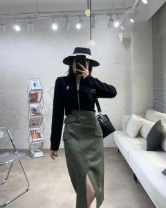 2??0??2??1??春款全面煥新??，女装，AMG