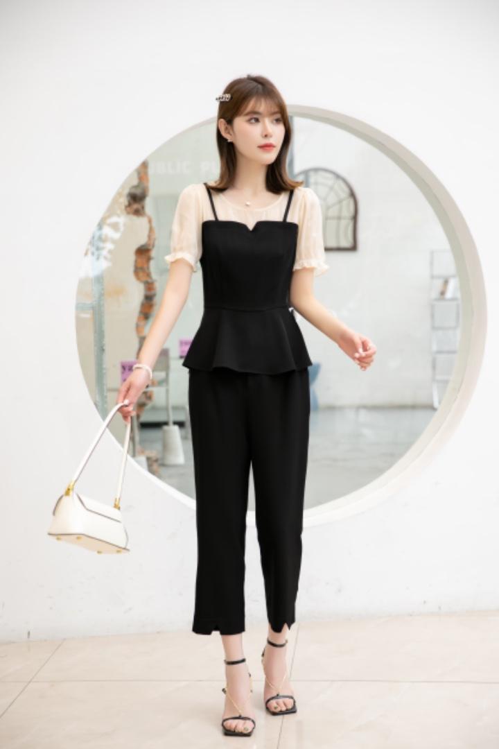 现货供应：韩版修身套装M一XXL，女装职业装，拉思维加丝