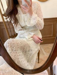 独屿 2021春 新款蕾丝连衣裙,女装连衣裙,独屿