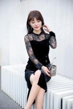 金丝绒搭配蕾丝连衣裙五个码M、乚、XL、XXL、XXX，女装连衣裙，拉思维加丝