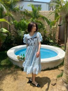 蓝色蝴蝶结设计短袖连衣裙,女装连衣裙,ceelphy