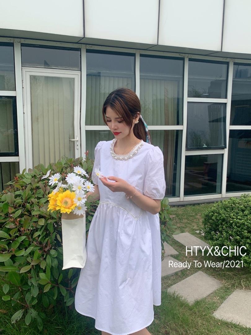 夏季现货新款，珍珠项链素色娃娃裙，女装，回头一笑