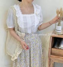 【现货】方领小花边韩系小衫甜美气质做工精细，女装，Here Bella(1F)