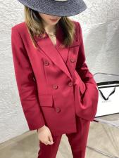 2??0??2??1??春款全面煥新??，女装，AMG