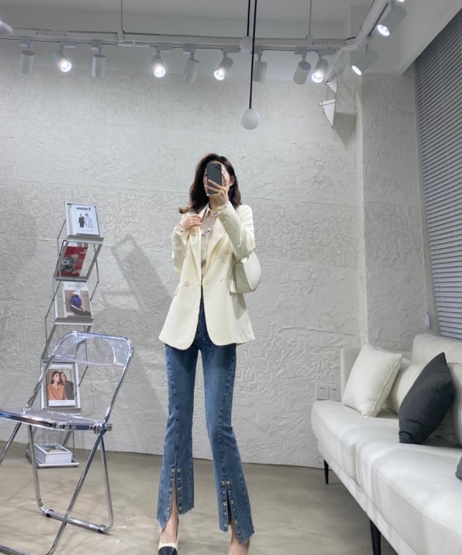 2??0??2??1??春款全面煥新??，女装，AMG