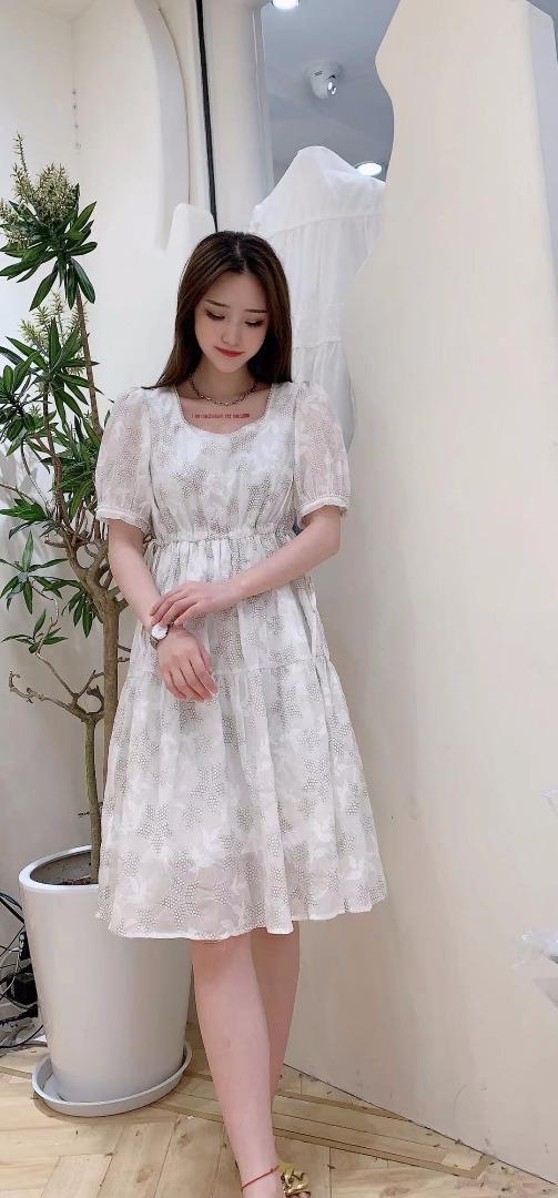 现货夏季新款印花连衣裙，女装连衣裙，薇化
