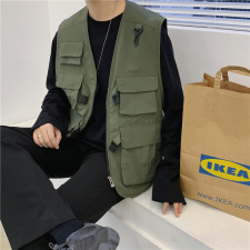 军绿色