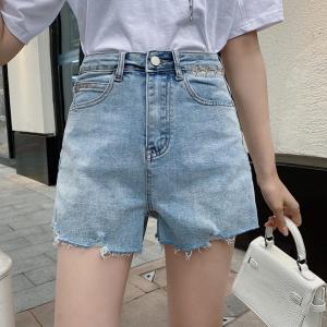女装