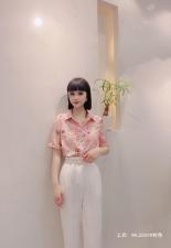 2021夏季新品短袖碎花修身显瘦小衫大量现货供应，女装，红.炫影