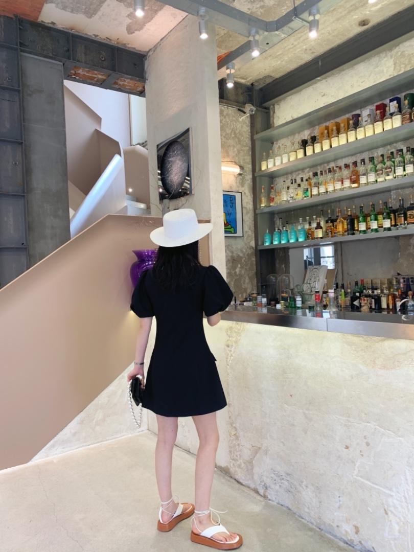 尖领连衣裙，女装连衣裙，莫娜NORA