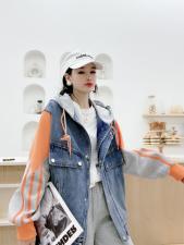 牛仔拼接排单款二色二码热卖中...，女装，情依阁