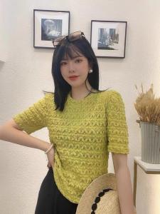 女装