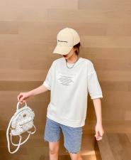 夏季新款—圆领立体字母卫衣，女装卫衣/绒衫，E·贝空间TM