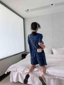 牛仔连体裤，背带裙,女装连体裤,艺塑家