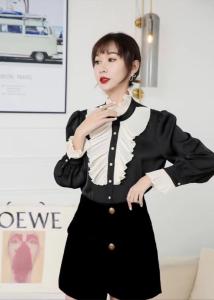 【现货】2021超重磅春装立体木耳边缎面小衫,其它,伊洛姿