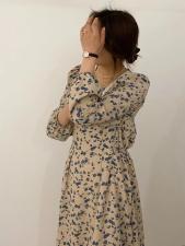 蕾丝拼接碎花连衣裙，小姐姐必入，女装连衣裙，LUCY