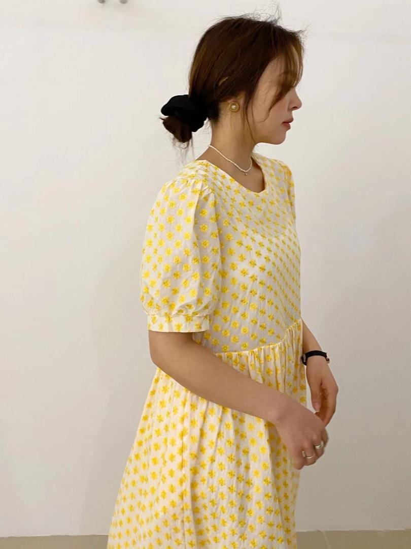 元气初夏款-小雏菊连衣裙，女装连衣裙，LUCY