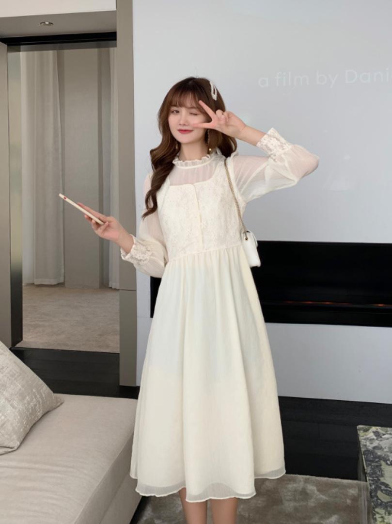 蕾丝拼接连衣裙，女装连衣裙，凯宝莉