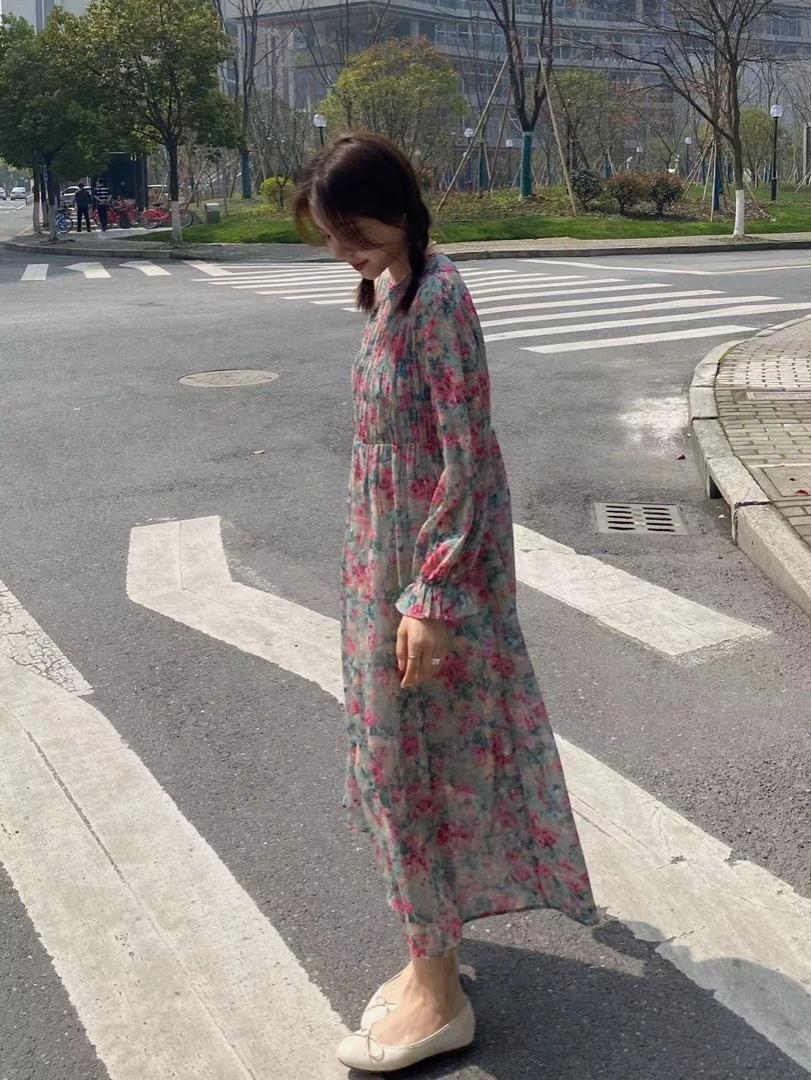 new-春天的花连衣裙，女装连衣裙，LUCY