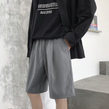 灰色