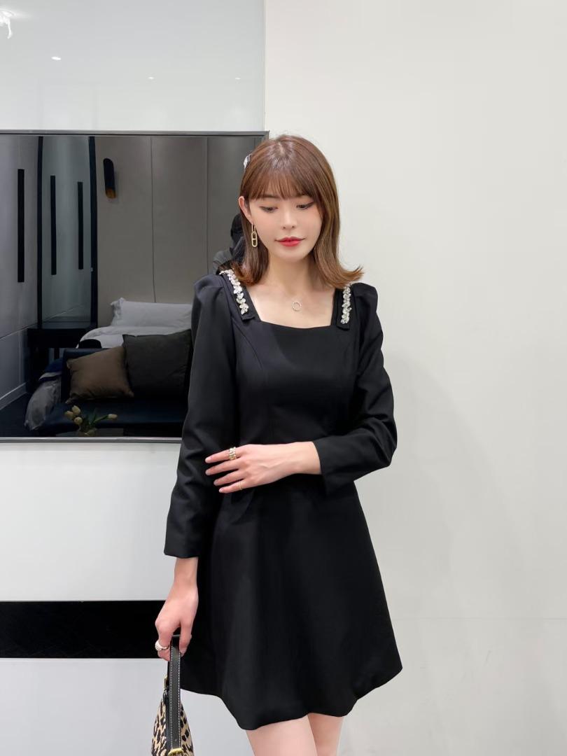 （现货）连衣裙，女装连衣裙，伊娜蕾尔