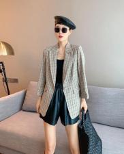 韩版修身时尚舒适格子西装，女装西装，咔蒂妮
