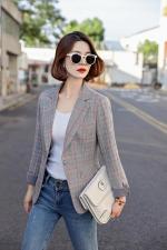 【现货】气质格子西装，女装西装，新依佳人