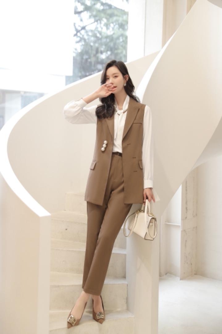 三件套套装，女装职业装，贻思茗