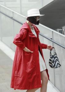 秋款新品 设计 Vtg复古经典立体风衣外套,女装风衣,得瑟空间
