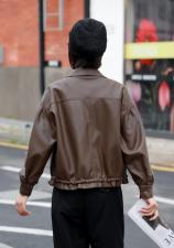 秋季皮衣外套，女装皮衣，卡薇尔