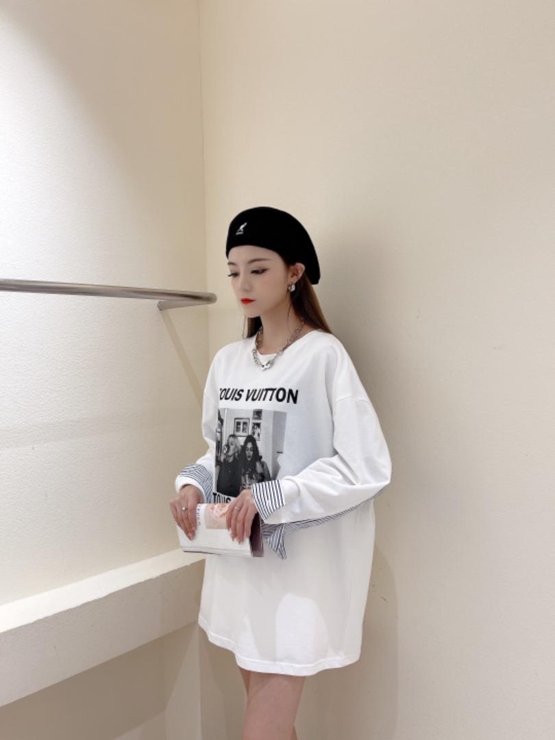 秋季新款2021年初秋薄款卫衣设计感韩版宽松版型，女装卫衣/绒衫，咖啡色