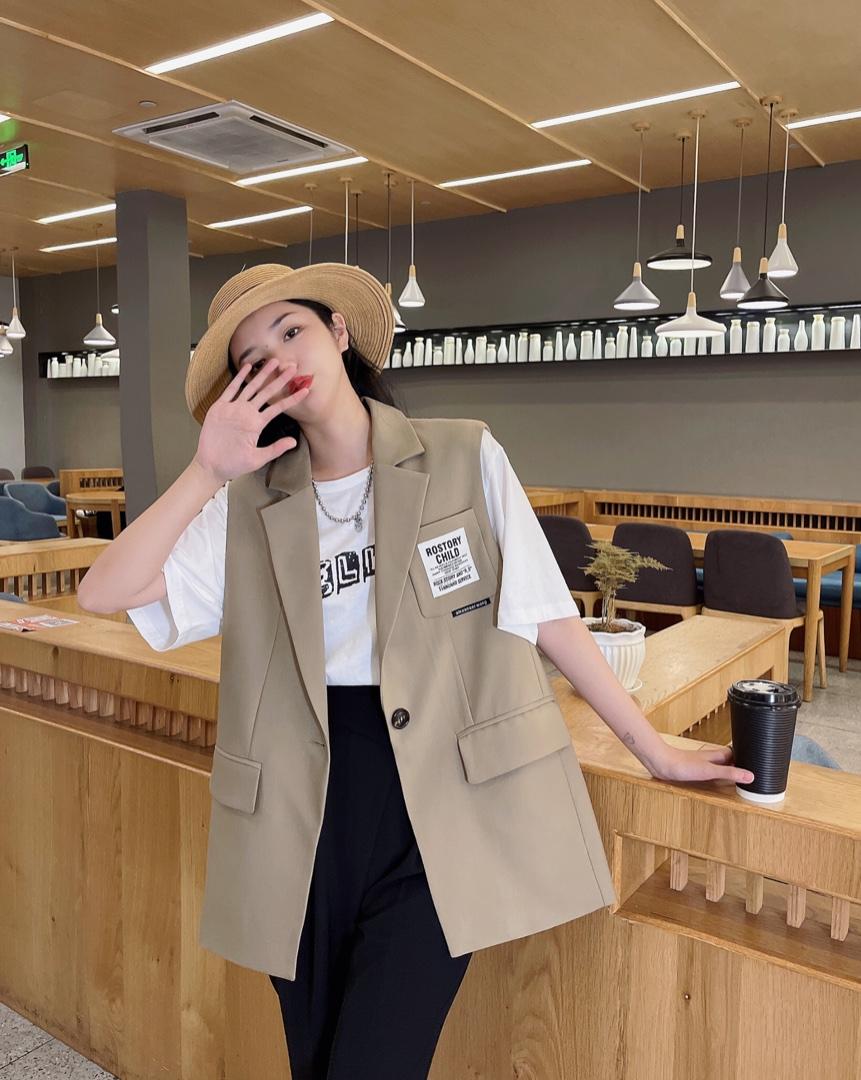 秋季新款韩版时尚贴标马甲，女装马夹，韩衫衣社