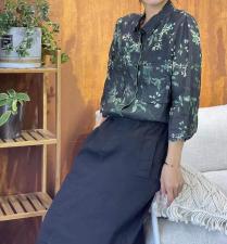 新款小花衬衣，其它，左村
