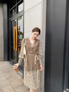 秋季碎花连衣裙,女装连衣裙,甜野