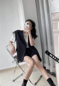 {现货}秋季新款韩版马甲,女装马夹,娇姿百合