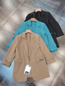 时尚贴标西服，其它，佐妍千黛